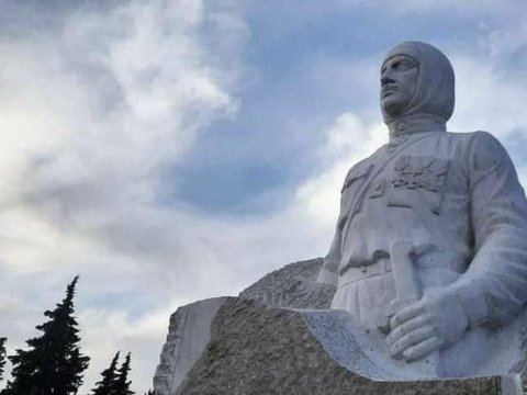 Erməni faşistin Xocavənddəki heykəli söküldü