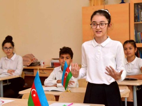 Paytaxtda V-IX siniflər üzrə əyani dərslər həftədə 2 dəfə keçiləcək 