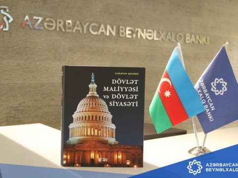 Dünya universitetlərinin dərsliyi Azərbaycan dilində nəşr olundu