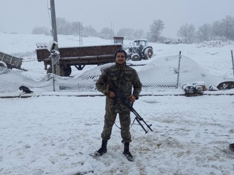 Tərxis olunanda bir-birimizə söz vermişdik ki, müharibə olsa mütləq döyüşə gedərik - Döyüşçü