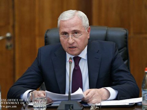 Sarkisyana qarşı ifadə edən eks-nazir öldü