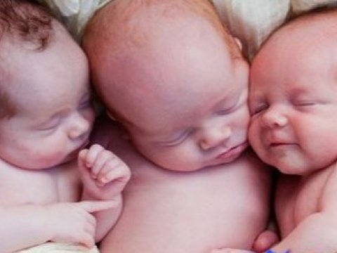 Ölkədə 3300 əkiz, 123 üçəm, 4 dördəm doğulub - Əhalimizin SAYI