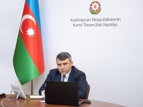 Nazir fermer və sahibkarlarla onlayn görüş keçirib - FOTO
