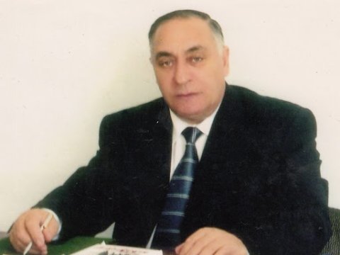 Baş redaktor vəfat edib