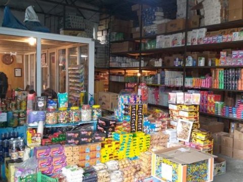 Ərzaq malları anbarında nöqsanlar aşkarlandı - FOTOLAR