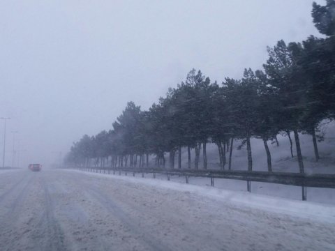 Yol polisi piyadalara və sürücülərə müraciət etdi