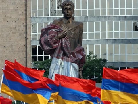 Ermənistanda itaətsizlik aksiyası başlayır