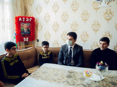 Deputat şəhid Asəf Maşıyevin ailəsi ilə görüşdü - FOTO