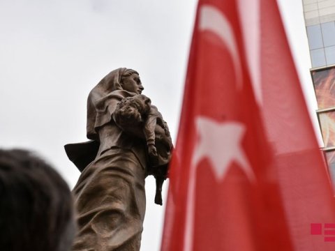 ABŞ-da Xocalı soyqırımına həsr olunmuş televiziya verilişi yayımlanıb - VİDEO