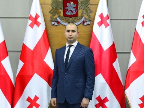 Gürcüstanın hökumət administrasiyasının rəhbəri istefa verdi