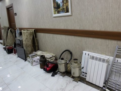 13 evdən 40 min manatlıq oğurluq edənlər saxlanıldı