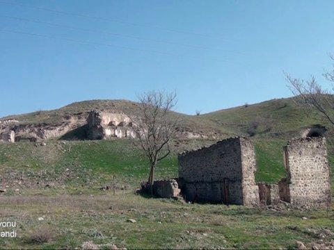 Ermənilərin talan etdiyi Qubadlının Yusifbəyli kəndi - VİDEO