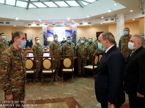 Ermənistan ordusunun Baş Qərargahı Paşinyanın istefasını TƏLƏB EDİR