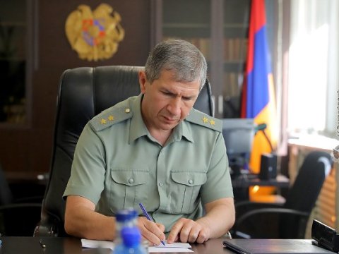 Ermənistanın baş qərargah rəisi daha 8 gün vəzifəsində qalacaq