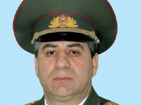 Daha bir general Paşinyanın istefası tələbinə qoşuldu