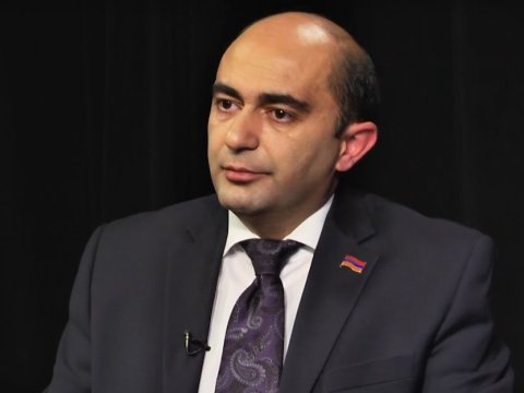 Marukyan: “Ermənistanı qəsdən fəlakətə aparırlar”