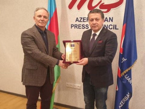 Qlobal Jurnalistlər Şurasının sədri Mətbuat Şurasında olub - FOTO