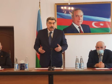 İlham Əliyev ölkənin ağsaqqal və ziyalılarını diqqətdə saxlayır
