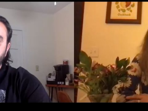 Xocalı faciəsinin canlı şahidi amerikalı blogerə müsahibə verib - VİDEO