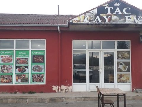 “Tac” çay evinin icrədarı və müştəriləri CƏRİMƏLƏNDİ 