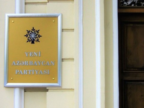 6 partiya YAP-a birləşdi -QƏRAR