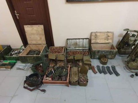Xocavənddə polislər azad edilmiş ərazilərdən silah-sursat tapdılar - FOTO