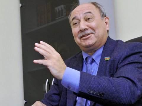 Araz Əlizadə yenidən deputat olmaq İSTƏYİR: “Təkrar seçkilərə hazırlaşıram”