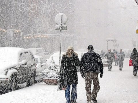 Nazirlikdən hava xəbərdarlığı - güclü külək əsəcək, intensiv qar yağacaq  