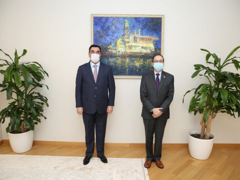 Pakistan səfiri Bakı Ali Neft Məktəbində olub