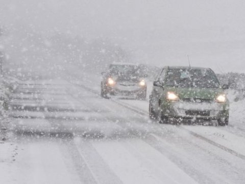 Qarlı hava Xaçmazda 17 kəndi işıqsız qoydu