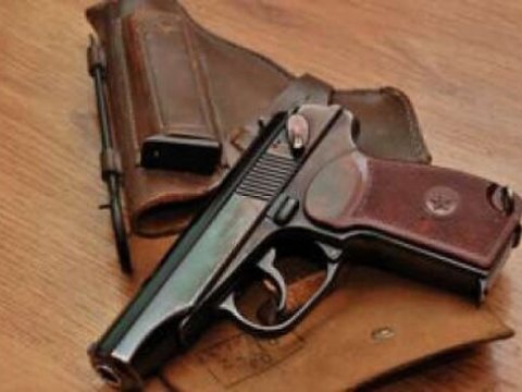 Polis tapança satmaq istəyən şəxsi saxladı
