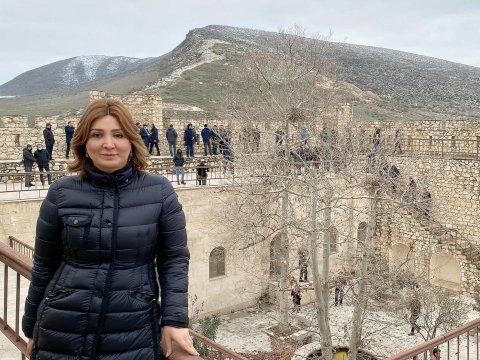 Ağdamı bərpa etmək mümkün deyil...