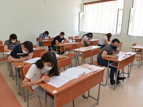 Buraxılış imtahanlarının tarixi açıqlandı - CƏDVƏL