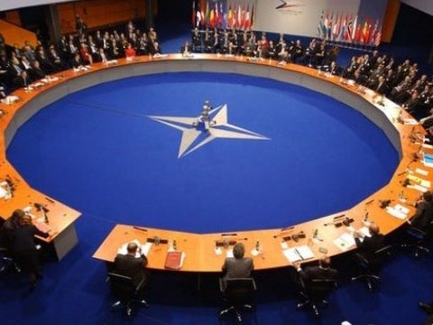 NATO xarici işlər nazirləri toplaşır