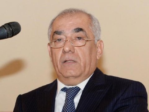 Əli Əsədov: “460 minə yaxın adam peyvənd olunub” 