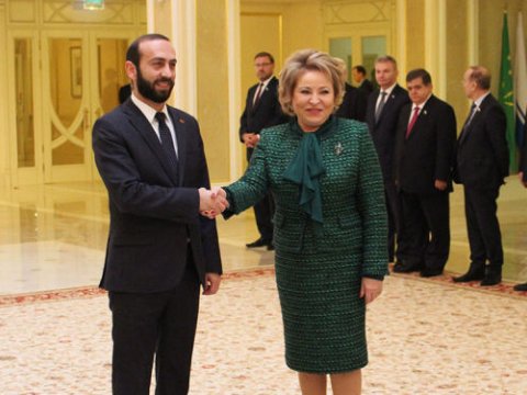 Erməni spiker Maral Nacaryana görə Matvienkoya TƏŞƏKKÜR EDİB