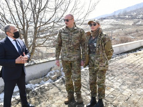 Prezident Şuşadakı xüsusi nümayəndəyə tapşırıqlar verdi