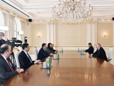 İlham Əliyev türkiyəli naziri qəbul etdi