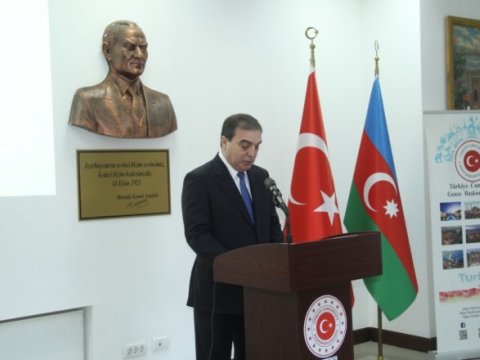 Gəncədə Çanaqqala zəfərinin ildönümü qeyd edilib - FOTOLAR