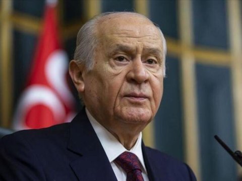 Dövlət Baxçalı yenidən MHP sədri seçilib