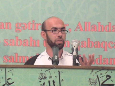 İlahiyyatçı məhbus azadlığa çıxdı