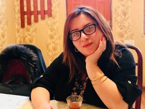 Həbsdə olan qadın jurnalist azadlığa buraxıldı