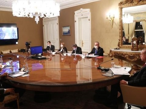 Ərdoğan Avropa Komissiyasının Prezidenti ilə görüşdü