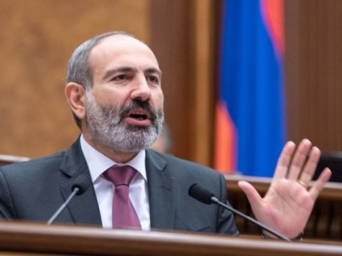 Paşinyan Ermənistandan qaçmaq niyyətində deyil