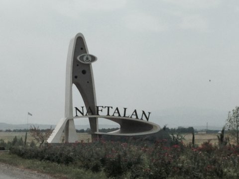 Naftalanda avtoqəza: xəsarət alan var