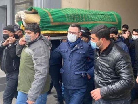 Nazpərinin oğlunun dəfnindən FOTOLAR
