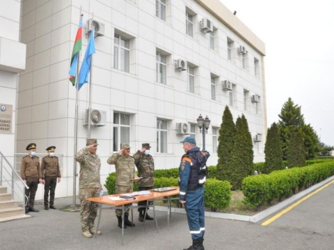 Azərbaycan Rusiya FHN-in bir qrup əməkdaşını təltif etdi