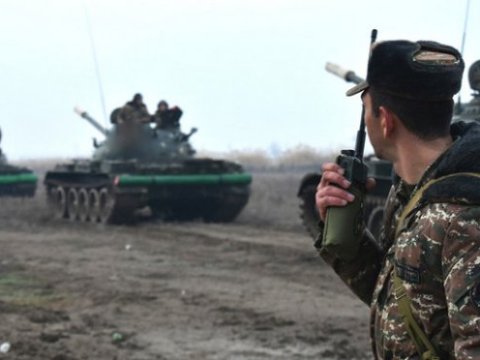 Qarabağda tanklarının böyük qismini itirən Ermənistan köhnə T-55-ləri təlimə çıxardı