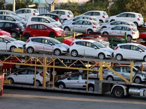 Bu ölkədən Azərbaycana avtomobil ixracı 10 faizdən çox azalıb