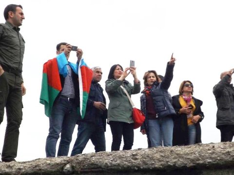 Bir şəklin tarixçəsi - Atamı kəndimizin işğalda olduğuna inandıra bilmədik…  